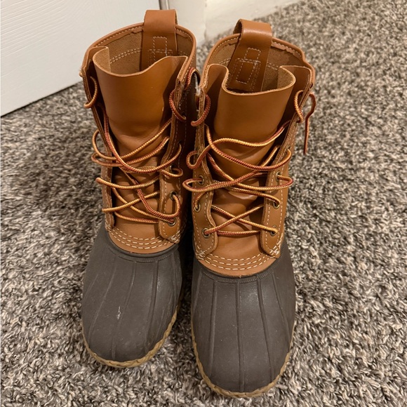 L.L. Bean Brown and Tan Winter Boots Waterproof Leather - Picture 1 of 4